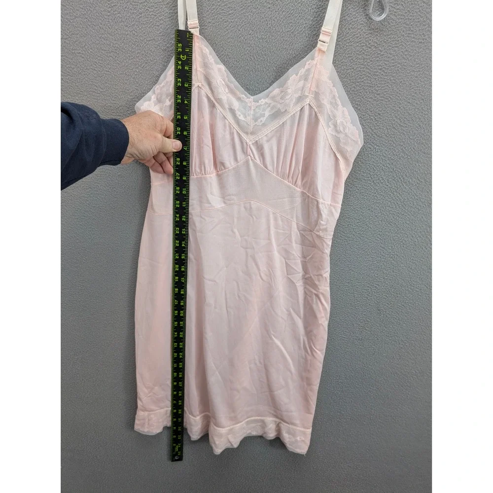 Vintage Lace Trim Full Slip Adjustable Strap Lingerie Slip Dress Pink‎ Size XS?